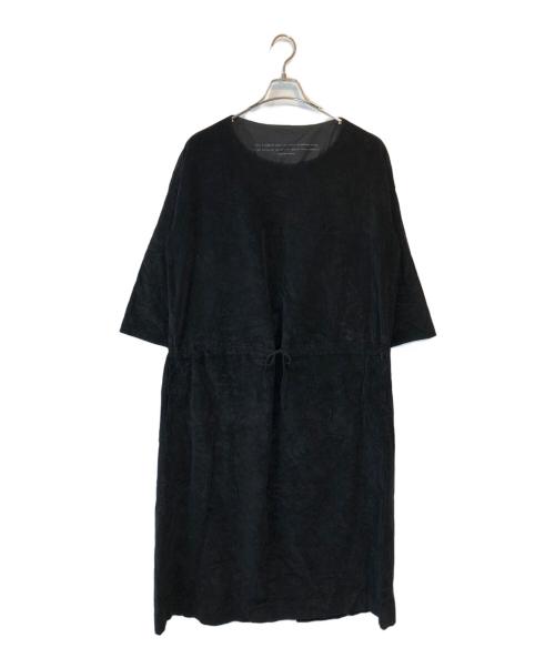 album di famiglia（アルバム ディ ファミリア）album di famiglia (アルバム ディ ファミリア) コーデュロイワンピース ブラック サイズ:Sの古着・服飾アイテム