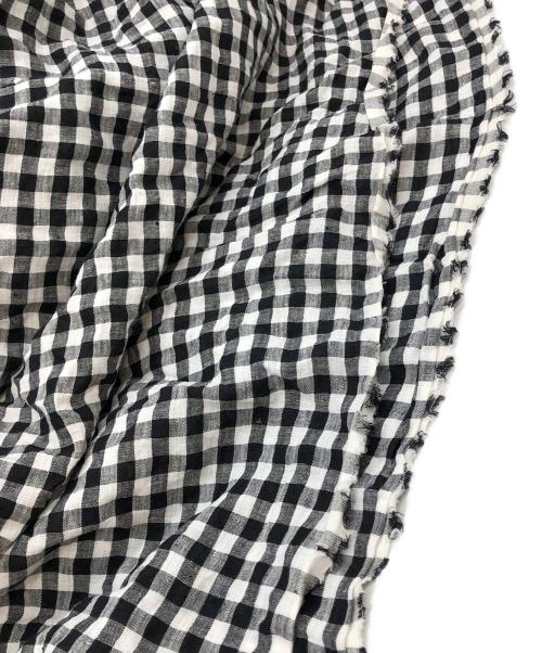 Veritecoeur（ヴェリテクール）Veritecoeur (ヴェリテクール) リネンスキッパータックワンピース ブラック×ホワイト サイズ:Freeの古着・服飾アイテム