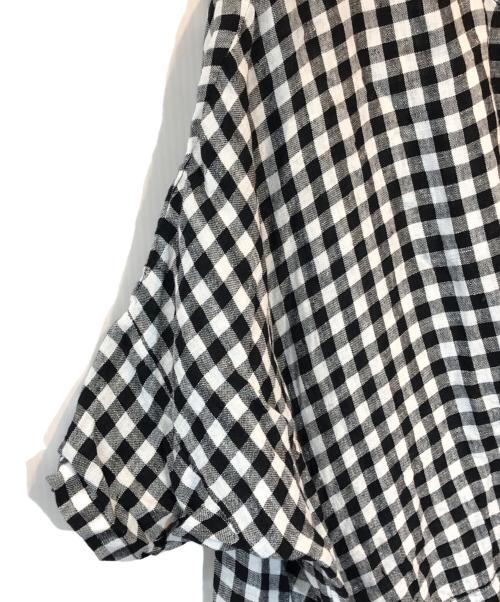 jujudhau（ズーズーダウ）jujudhau (ズーズーダウ) ワンピース ブラック×ホワイト サイズ:表記なしの古着・服飾アイテム