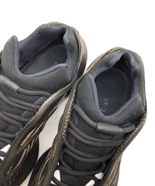 adidas（アディダス）adidas (アディダス) YEEZY 700 V3 clay brown ブラック サイズ:SIZE 28cmの古着・服飾アイテム