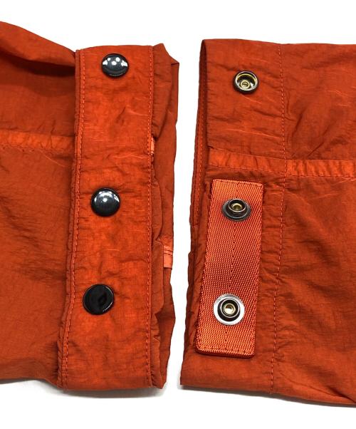 C.P COMPANY（シーピーカンパニー）C.P COMPANY (シーピーカンパニー) Chrome-R Mixed Garment Dyed Goggle Overshirt オレンジ サイズ:Lの古着・服飾アイテム