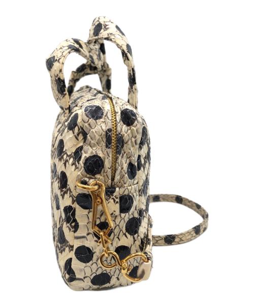 MIU MIU（ミュウミュウ）MIU MIU (ミュウミュウ) パイソンドット2WAYショルダーバッグ ホワイト×ブラックの古着・服飾アイテム