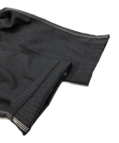 GANRYU（ガンリュウ）GANRYU (ガンリュウ) COMME des GARCONS (コムデギャルソン) ストライプパンツ グレー サイズ:SIZE Lの古着・服飾アイテム