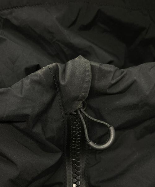 F.C.R.B.（エフシーレアルブリストル）F.C.R.B. (エフシーレアルブリストル) INSULATION PADDED HOODED JACKET（インスレイションパデッドフーディッドジャケット） ブラック サイズ:Lの古着・服飾アイテム