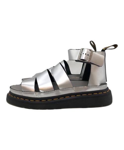 Dr.Martens（ドクターマーチン）Dr.Martens (ドクターマーチン) CLARISSA II SILVER METALLIC CALF SANDALS シルバー サイズ:SIZE UK6の古着・服飾アイテム