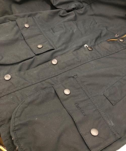 Barbour（バブアー）Barbour (バブアー) オイルドジャケット ブラック サイズ:SIZE Lの古着・服飾アイテム