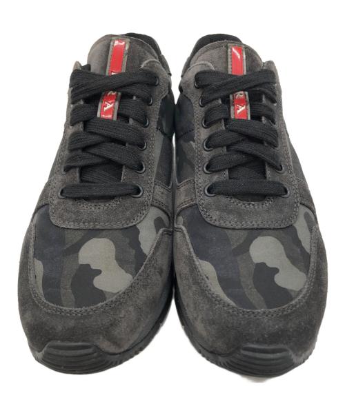 PRADA SPORTS（プラダスポーツ）PRADA SPORTS (プラダスポーツ) 迷彩ローカットスニーカー ブラック×オリーブ サイズ:SIZE 35 1/2の古着・服飾アイテム