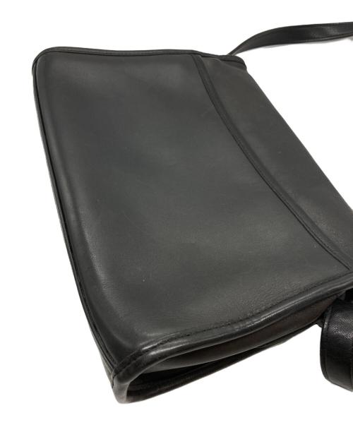 COACH（コーチ）COACH (コーチ) レザーショルダーバッグ ブラックの古着・服飾アイテム