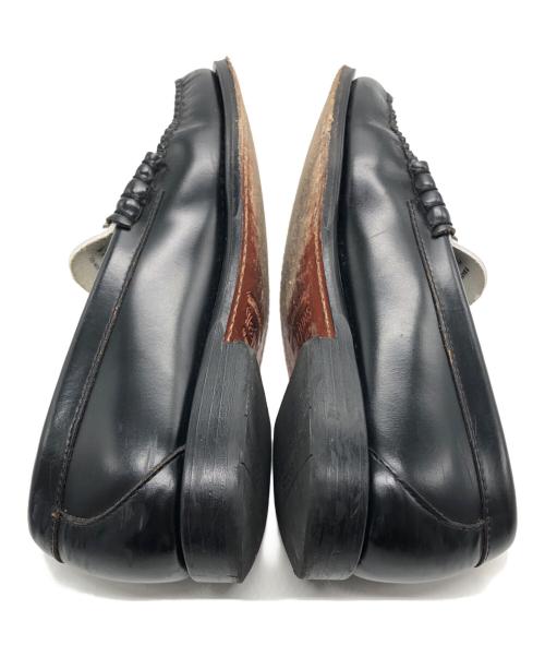 Weejuns（ウィージャン）WEEjUNS (ウィージャン) G.H.BASS (ジーエイチバス) ローファー ブラック×ホワイト サイズ:SIZE 41の古着・服飾アイテム