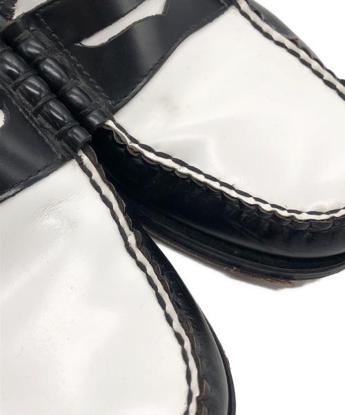 Weejuns（ウィージャン）WEEjUNS (ウィージャン) G.H.BASS (ジーエイチバス) ローファー ブラック×ホワイト サイズ:SIZE 41の古着・服飾アイテム
