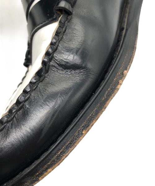 Weejuns（ウィージャン）WEEjUNS (ウィージャン) G.H.BASS (ジーエイチバス) ローファー ブラック×ホワイト サイズ:SIZE 41の古着・服飾アイテム