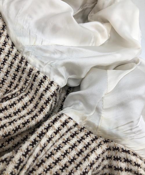 LARDINI（ラルディーニ）LARDINI (ラルディーニ) ツイードテーラードジャケット ベージュ サイズ:SIZE 42の古着・服飾アイテム