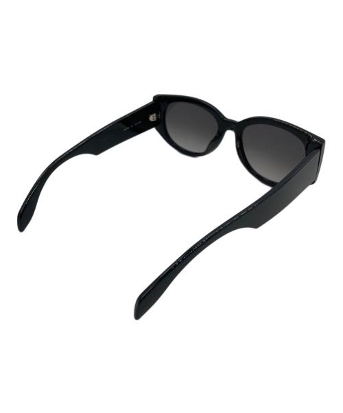 ALEXANDER McQUEEN（アレキサンダーマックイーン）ALEXANDER McQUEEN (アレキサンダーマックイーン) サイドロゴサングラス ブラック サイズ:下記参照の古着・服飾アイテム
