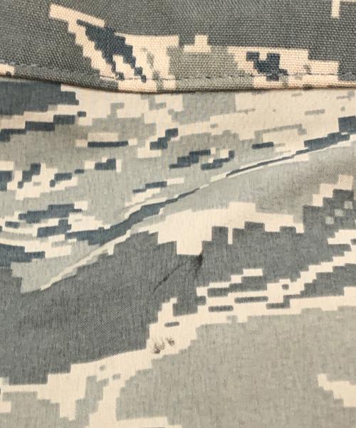 US ARMY（ユーエスアーミー）US ARMY (ユーエスアーミー) ゴアテックスデジタルカモパーカー オリーブ サイズ:SMALL　REGULARの古着・服飾アイテム