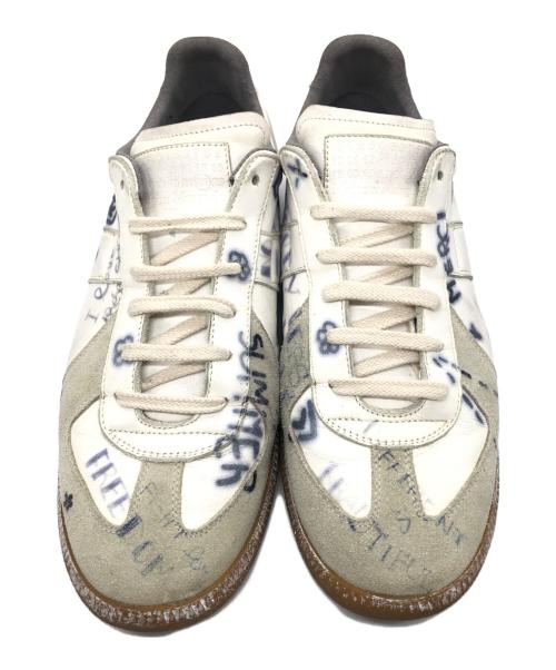 Maison Margiela（メゾンマルジェラ）Maison Margiela (メゾンマルジェラ) 落書きジャーマントレーナー ホワイト サイズ:42 1/2の古着・服飾アイテム