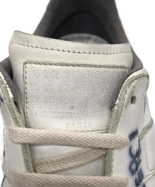 Maison Margiela（メゾンマルジェラ）Maison Margiela (メゾンマルジェラ) 落書きジャーマントレーナー ホワイト サイズ:42 1/2の古着・服飾アイテム