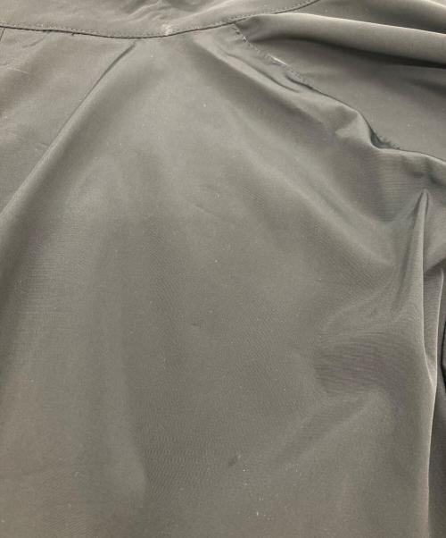 GIORGIO ARMANI（ジョルジョアルマーニ）GIORGIO ARMANI (ジョルジョアルマーニ) 比翼ジップアップコート ブラック サイズ:SIZE 46の古着・服飾アイテム