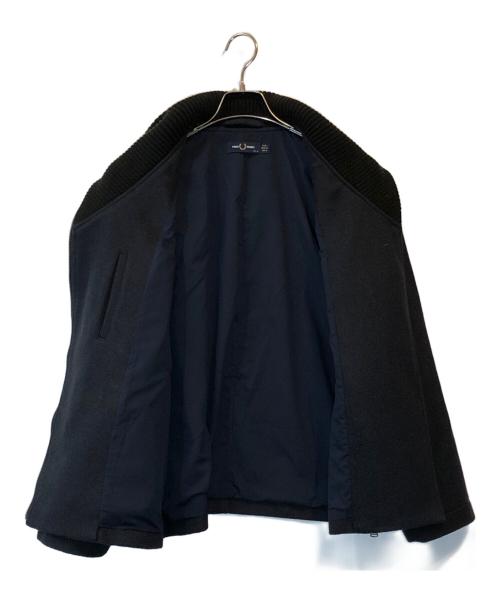 FRED PERRY（フレッドペリー）FRED PERRY (フレッドペリー) Chunky Rib Jacket ブラック サイズ:UK10の古着・服飾アイテム
