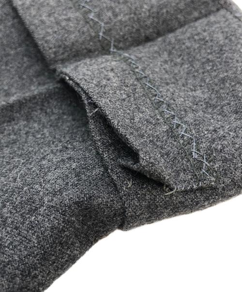 COMME des GARCONS HOMME（コムデギャルソン オム）COMME des GARCONS HOMME (コムデギャルソン オム) ウール2タックスラックスパンツ グレー サイズ:Sの古着・服飾アイテム