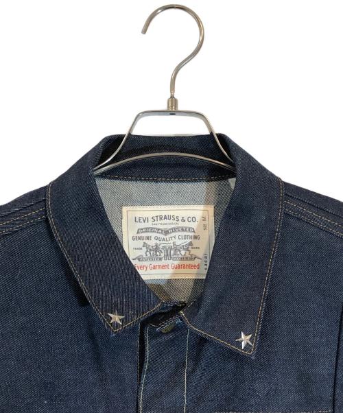 sacai（サカイ）sacai (サカイ) LEVI'S (リーバイス) 25SS MEN’S DENIM JACKET インディゴ サイズ:SIZE Mの古着・服飾アイテム