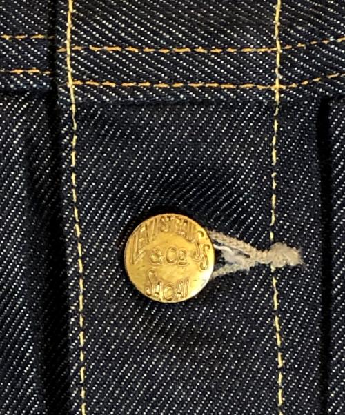 sacai（サカイ）sacai (サカイ) LEVI'S (リーバイス) 25SS MEN’S DENIM JACKET インディゴ サイズ:SIZE Mの古着・服飾アイテム