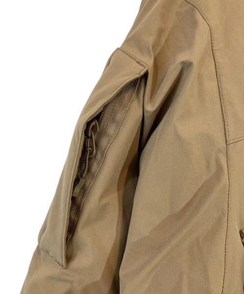 DAIWA（ダイワ）DAIWA (ダイワ) PADDING MIL JACKET（ぺディングミルジャケット） ベージュ サイズ:Mの古着・服飾アイテム