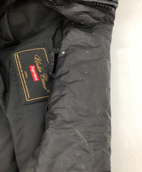 SUPREME（シュプリーム）Supreme (シュプリーム) UNDERCOVER (アンダーカバー) Public Enemy Puffy Jacket ネイビー サイズ:SMALLの古着・服飾アイテム