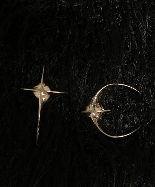 THUG CLUB（サグ クラブ）THUG CLUB (サグ クラブ) CHIMERA BEANIE ブラック サイズ:OSの古着・服飾アイテム