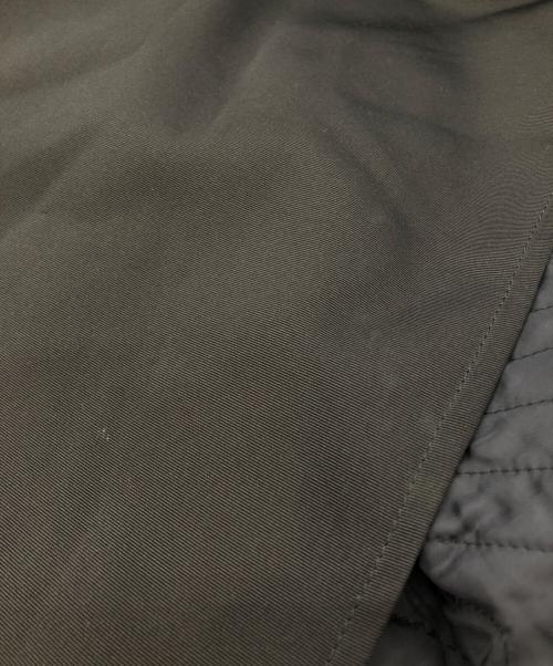 Aquascutum（アクアスキュータム）Aquascutum (アクアスキュータム) シルクコットンライナー付ビッグカラートレンチコート ブラック サイズ:SIZE 7Fの古着・服飾アイテム