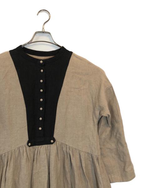 magali（マガリ）magali (マガリ) ブラッシュドベルギーリネンギャザーワンピース ベージュ サイズ:不明の古着・服飾アイテム