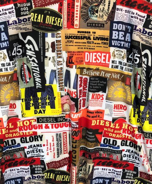 DIESEL（ディーゼル）DIESEL (ディーゼル) マルチロゴカットソー レッド サイズ:SIZE L 未使用品の古着・服飾アイテム