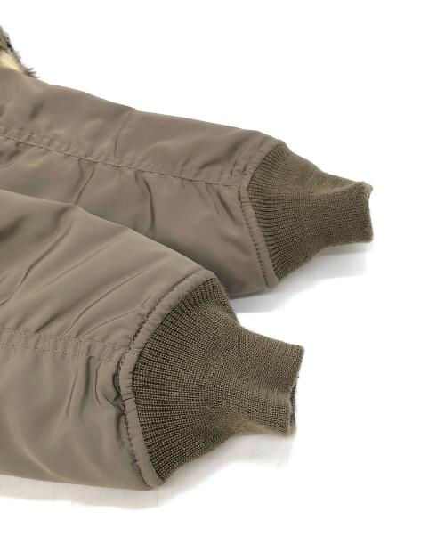 AVIREX（アヴィレックス）AVIREX (アヴィレックス) N-2Bジャケット オリーブ サイズ:Mの古着・服飾アイテム