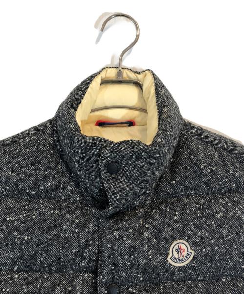 MONCLER（モンクレール）MONCLER (モンクレール) COMME des GARCONS JUNYA WATANABE MAN (コム デ ギャルソン ジュンヤ ワタナベ マン) ツイードダウンベスト グレー サイズ:SIZE Sの古着・服飾アイテム
