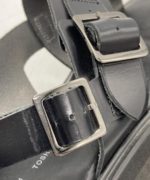 toshinosuke takegahara（トシノスケ タケガハラ）TOSHINOSUKE TAKEGAHARA (トシノスケ タケガハラ) SS BELT SANDALS ブラック サイズ:全長24.5cmの古着・服飾アイテム