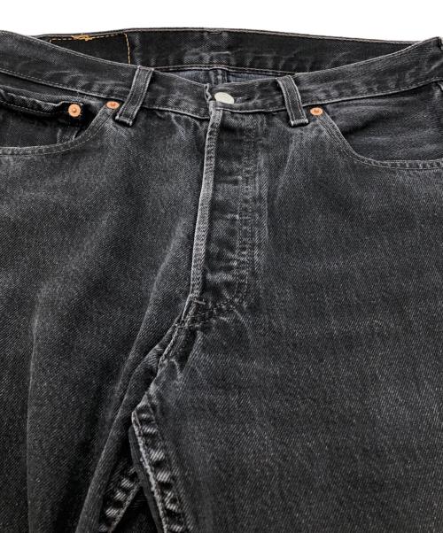 LEVI'S（リーバイス）LEVI'S (リーバイス) 501ブラックデニムパンツ ブラック サイズ:30×30の古着・服飾アイテム