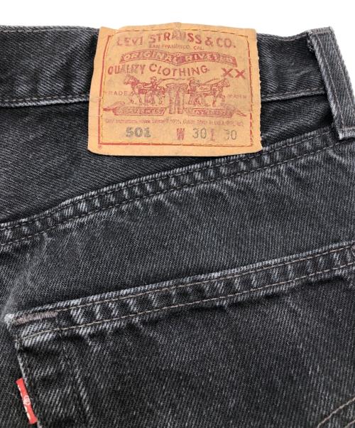 LEVI'S（リーバイス）LEVI'S (リーバイス) 501ブラックデニムパンツ ブラック サイズ:30×30の古着・服飾アイテム
