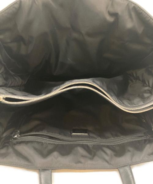 PRADA（プラダ）PRADA (プラダ) Re Nylon 2WAY ショルダーバッグ ブラックの古着・服飾アイテム
