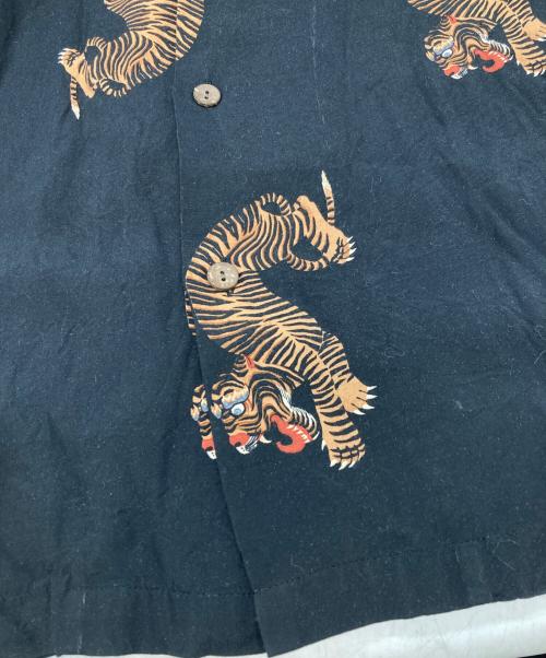 WACKO MARIA（ワコマリア）WACKO MARIA (ワコマリア) 虎柄レーヨンアロハシャツ ブラック サイズ:SIZE Lの古着・服飾アイテム