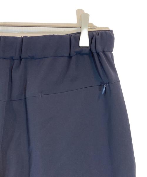 SOPHNET.（ソフネット）SOPHNET. (ソフネット) STRETCH TECH SLACKS ネイビー サイズ:SIZE Mの古着・服飾アイテム