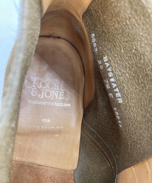 Crockett & Jones（クロケット＆ジョーンズ）Crockett & Jones (クロケット＆ジョーンズ) BEAMS F (ビームスエフ) BAYSWATER スウェードチャッカブーツ ベージュ サイズ:SIZE 7.5の古着・服飾アイテム