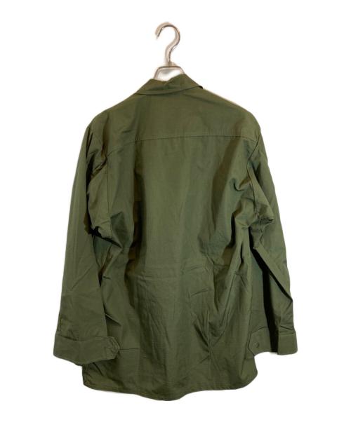 US ARMY（ユーエスアーミー）US ARMY (ユーエスアーミー) 4thジャングルファティーグジャケット カーキ サイズ:MEDIUM-LONGの古着・服飾アイテム