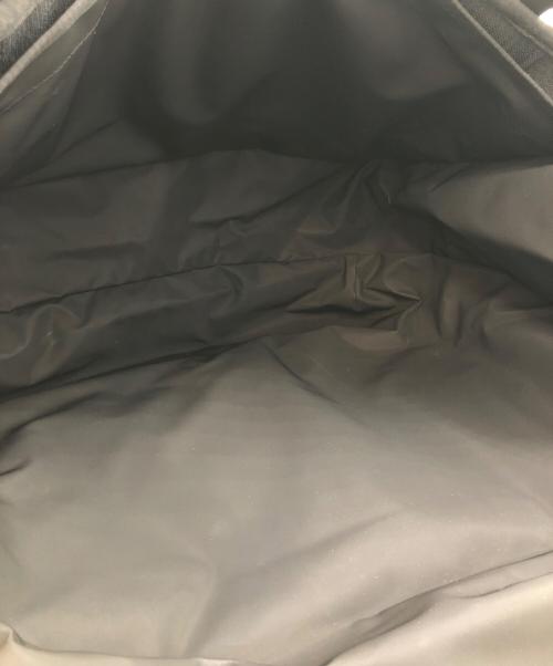 CHROME（クローム）CHROME (クローム) BERLIN メッセンジャーバッグ ブラックの古着・服飾アイテム