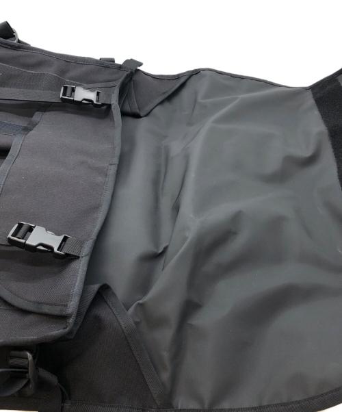 CHROME（クローム）CHROME (クローム) BERLIN メッセンジャーバッグ ブラックの古着・服飾アイテム