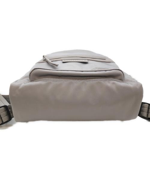 LONGCHAMP（ロンシャン）LONGCHAMP (ロンシャン) ル プリアージュ ネオ BACKPACK S グレーの古着・服飾アイテム