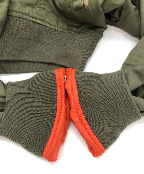 AVIREX（アヴィレックス）AVIREX (アヴィレックス) L-2 フライトジャケット カーキ サイズ:SIZE Mの古着・服飾アイテム