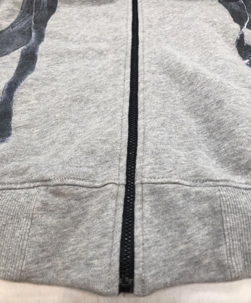 JUNIOR GAULTIER（ジュニアゴルチエ）JUNIOR GAULTIER (ジュニアゴルチエ) プリントスウェットブルゾン グレー サイズ:14Aの古着・服飾アイテム