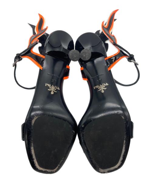 PRADA（プラダ）PRADA (プラダ) Flame patent leather  pumps ブラック サイズ:37の古着・服飾アイテム