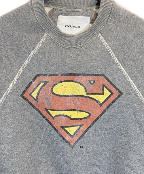 COACH（コーチ）COACH (コーチ) DC SUPERMANコラボスウェット グレー サイズ:SIZE XSの古着・服飾アイテム