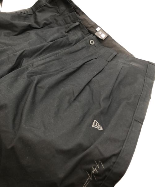 YOHJI YAMAMOTO（ヨウジヤマモト）YOHJI YAMAMOTO (ヨウジヤマモト) New Era (ニューエラ) STRETCH NE Side Tape Pants ブラック サイズ:SIZE 3の古着・服飾アイテム