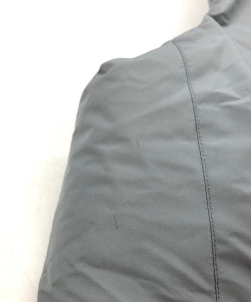 DAIWA PIER39（ダイワ ピア39）DAIWA PIER39 (ダイワ ピア39) GORE-TEX WINDSTOPPER FIELD DOWN VEST グレー サイズ:Sの古着・服飾アイテム